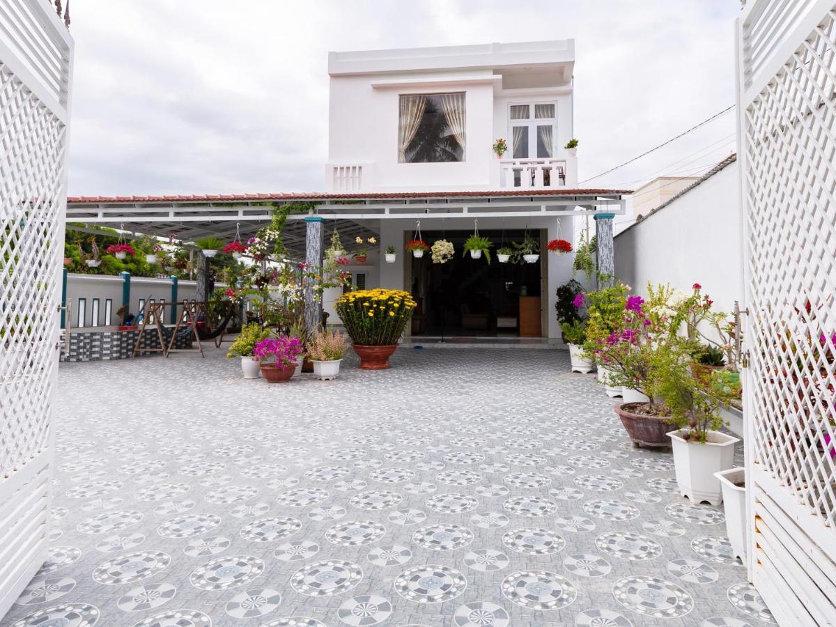 Nhà Nghỉ&Homestay Phạm Gia Van Ninh Esterno foto
